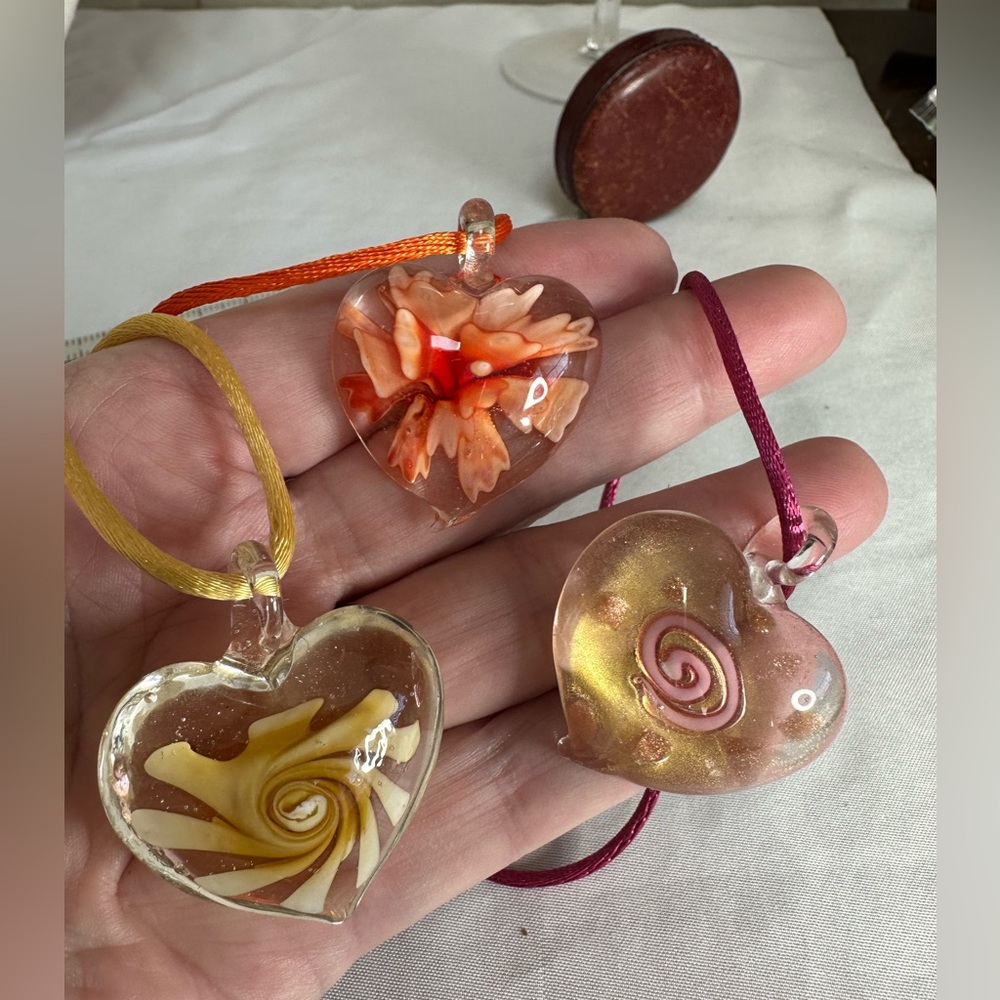 Three glass heart necklaces on satin cord - Picture 6 of 6